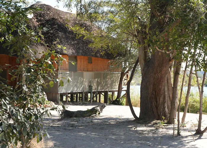 Emms Cubango Ecological Camp